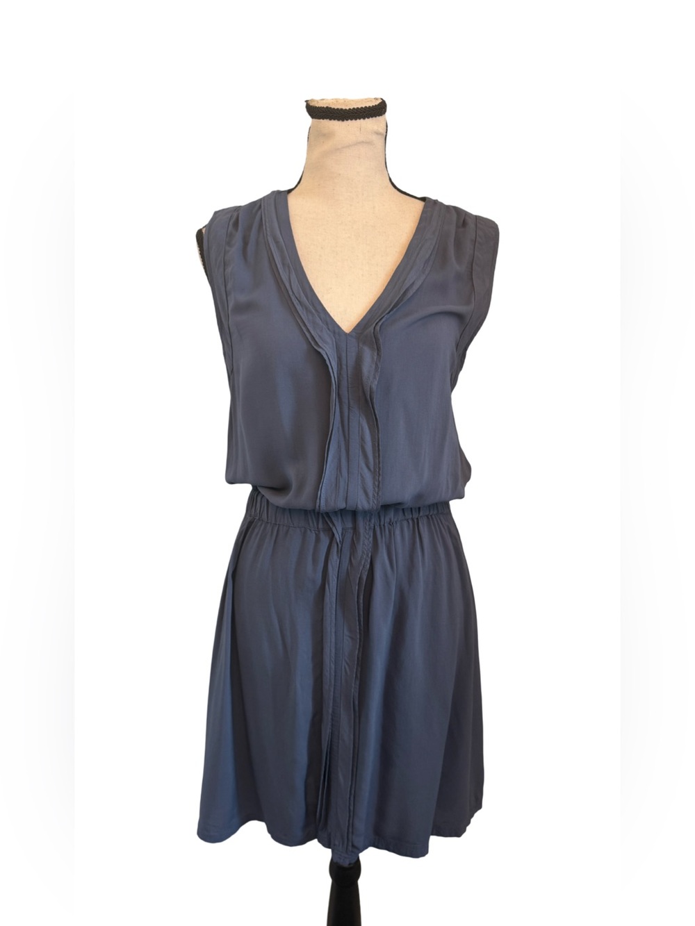 Converse One Star Blue Sleeveless Rayon Dress Size Small V-Neck Zip Back 18x35